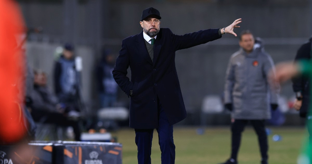 Hrvatski trener pred otkazom u Poljskoj. Mediji: "Njegov stroj potpuno je zapeo"