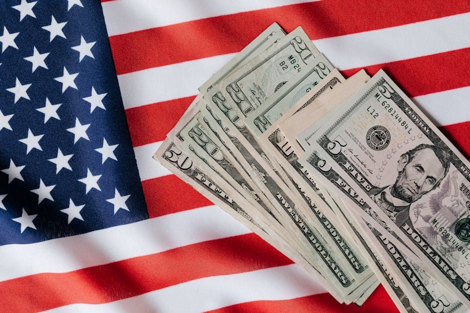 Američki dolar na putu prema najvećem godišnjem padu u 22 godine