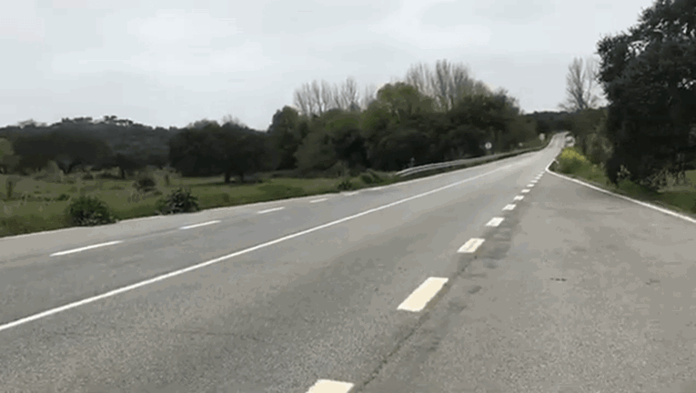 VIDEO Ovako izgleda kad kraj vas projuri Bugatti Chiron