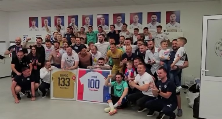 VIDEO Igrači Hajduka slavili u svlačionici uz pjesmu Tomislava Ivčića