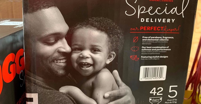 Tata i dijete afroameričkog porijekla osvanuli na pakiranju pelena