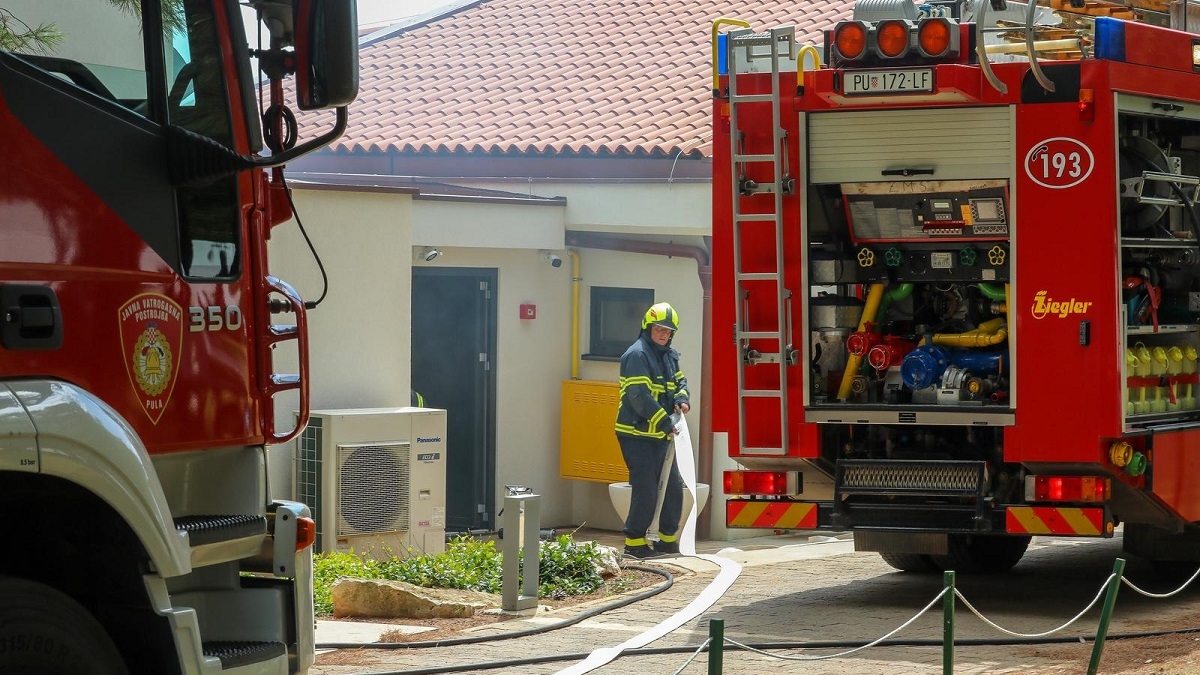 Kod Poreča izbio požar u kući, preminula starica (92)