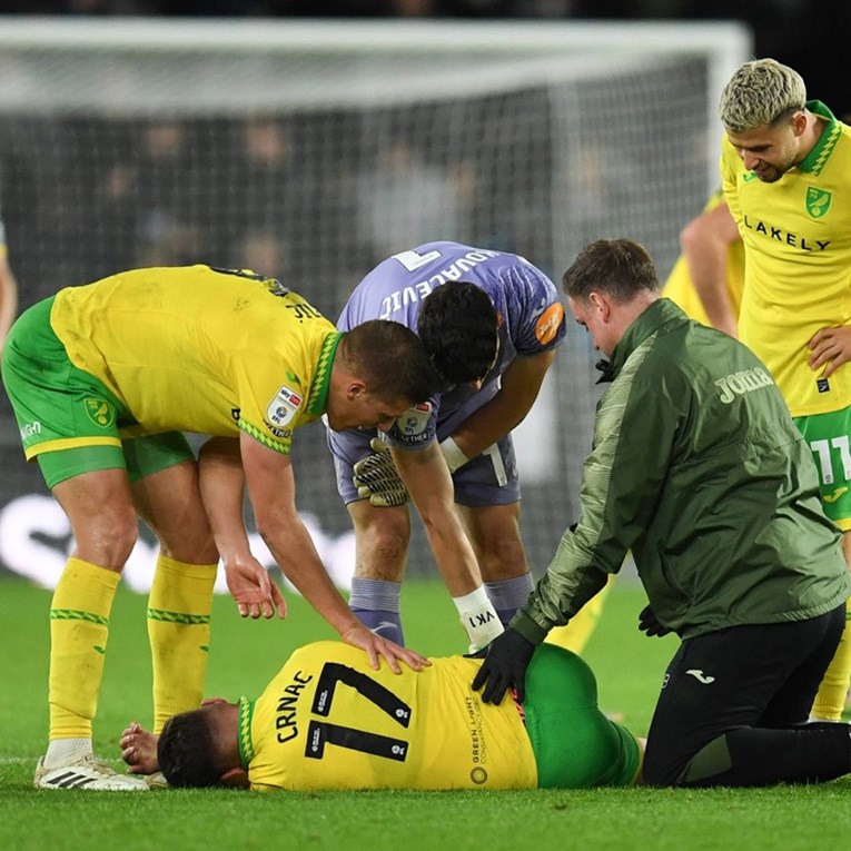 Hrvatski napadač potrgao je križne ligamente. Javio se s bolničkog kreveta