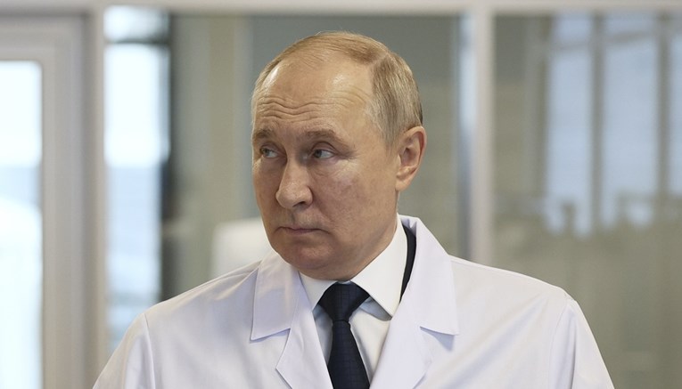 Kremlj uvjeren da će Putin pobijediti ako se kandidira na izborima 2024.