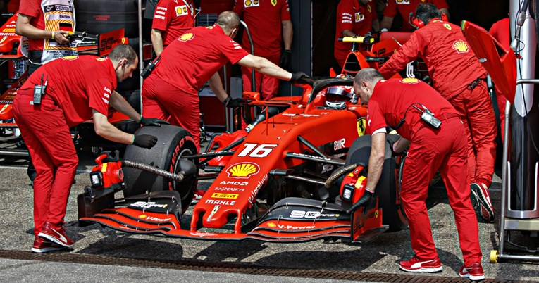 Vettel: Ovo je veliki udarac za Ferrari, radovao sam se utrci kod kuće