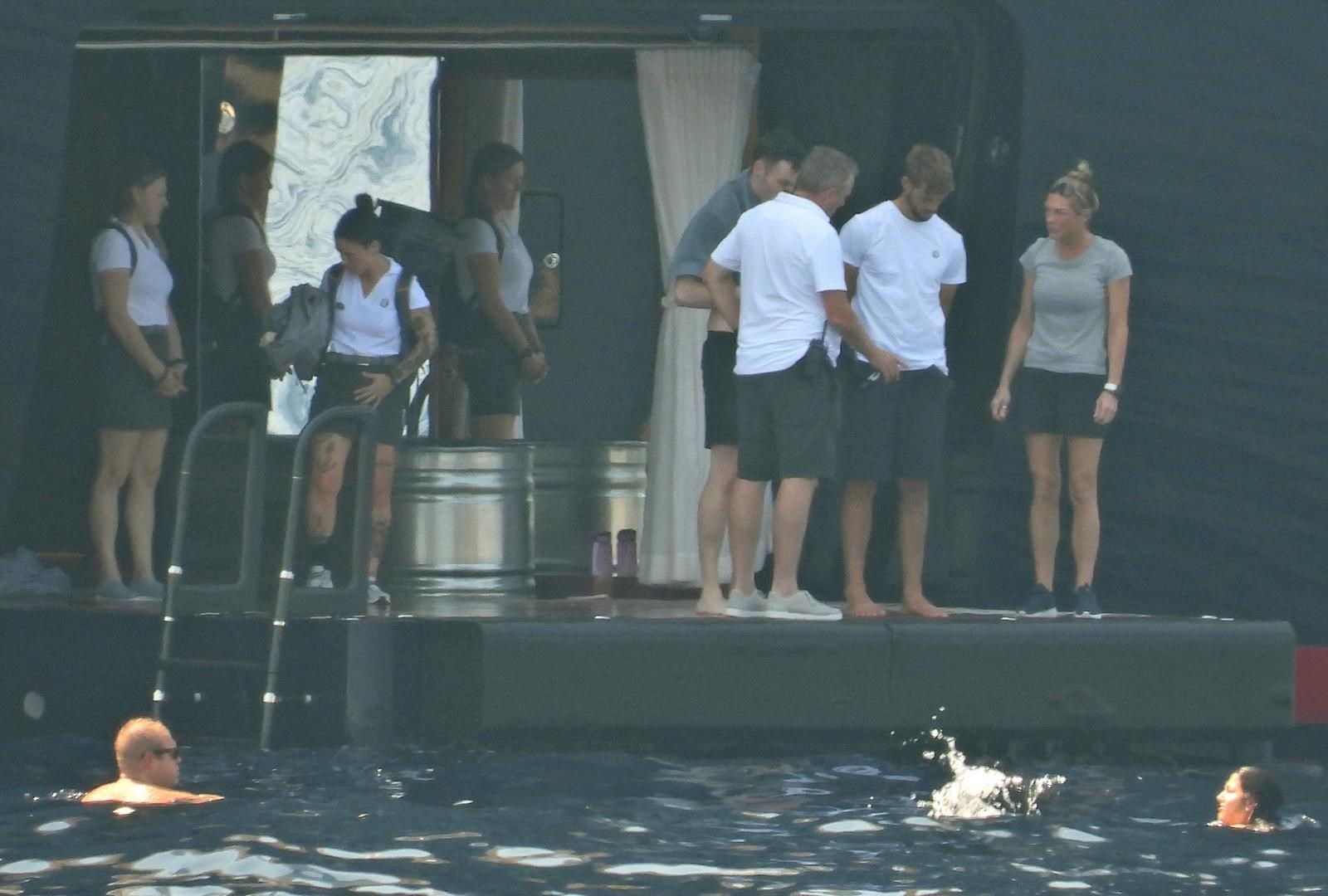 Razuzdali se: Pogledajte što je osoblje radilo na jahti nakon što je Bezos otišao