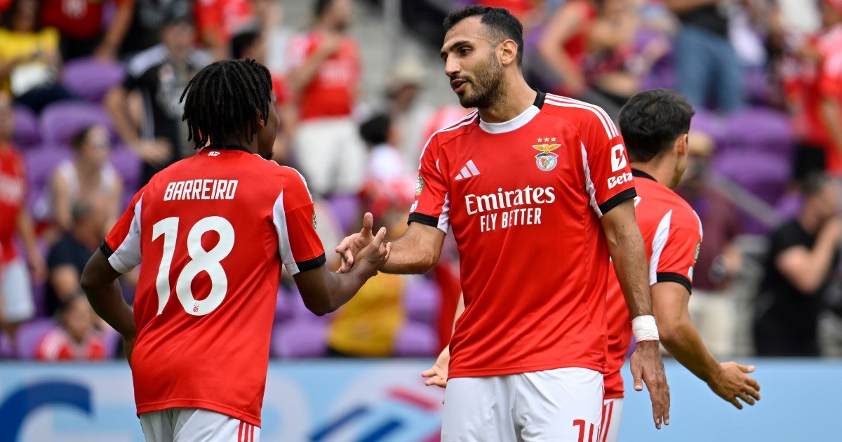 Benfica zabila šest golova amaterima. Utakmica završila 4 sata nakon što je počela