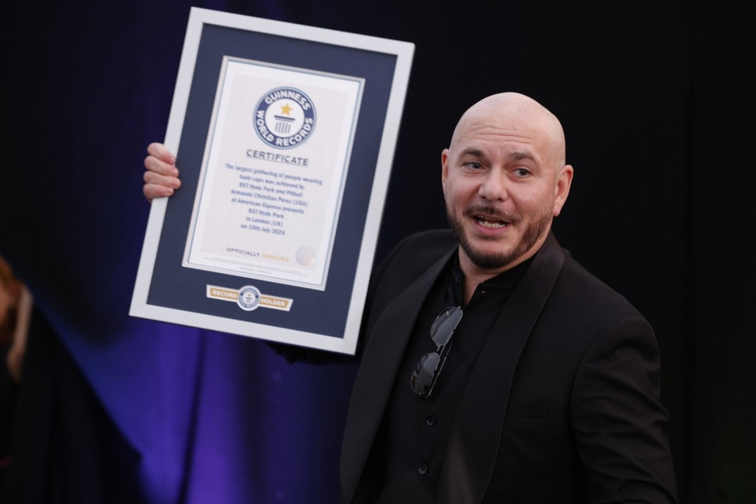 Pitbull okupio rekordnu vojsku "ćelavaca" u Londonu, oborio je i svjetski rekord