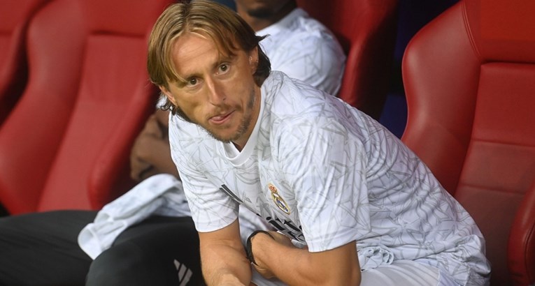 Modrić ipak ne starta za Real nakon tri mjeseca. Ancelotti iznenadio zamjenom