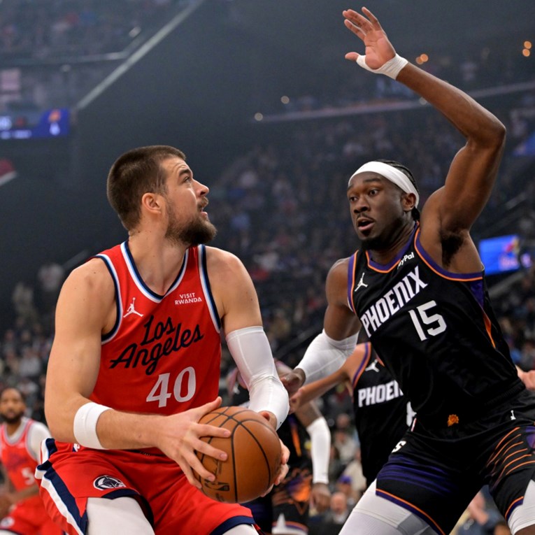 Zubac briljirao drugi put zaredom. Bio je najbolji strijelac i skakač utakmice