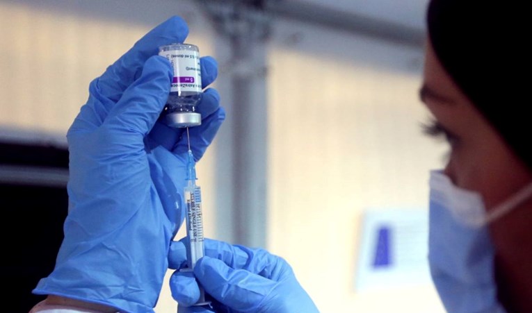 AstraZeneca: Naša booster doza cjepiva štiti od omikrona