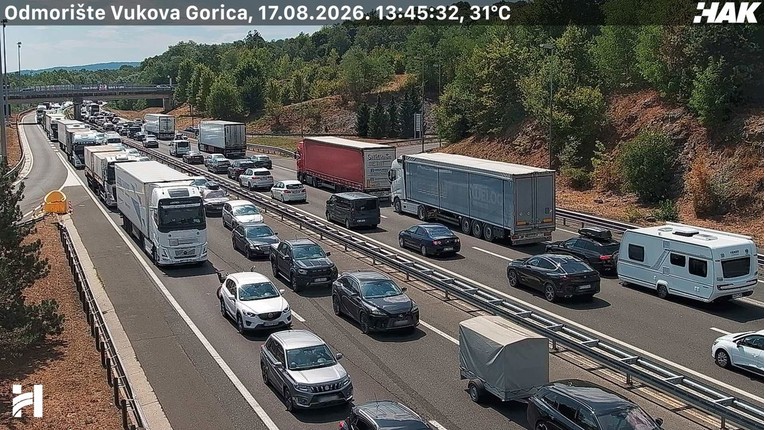 Nesreća na A1 u tunelu Sveti Marko, kolona duga devet kilometara