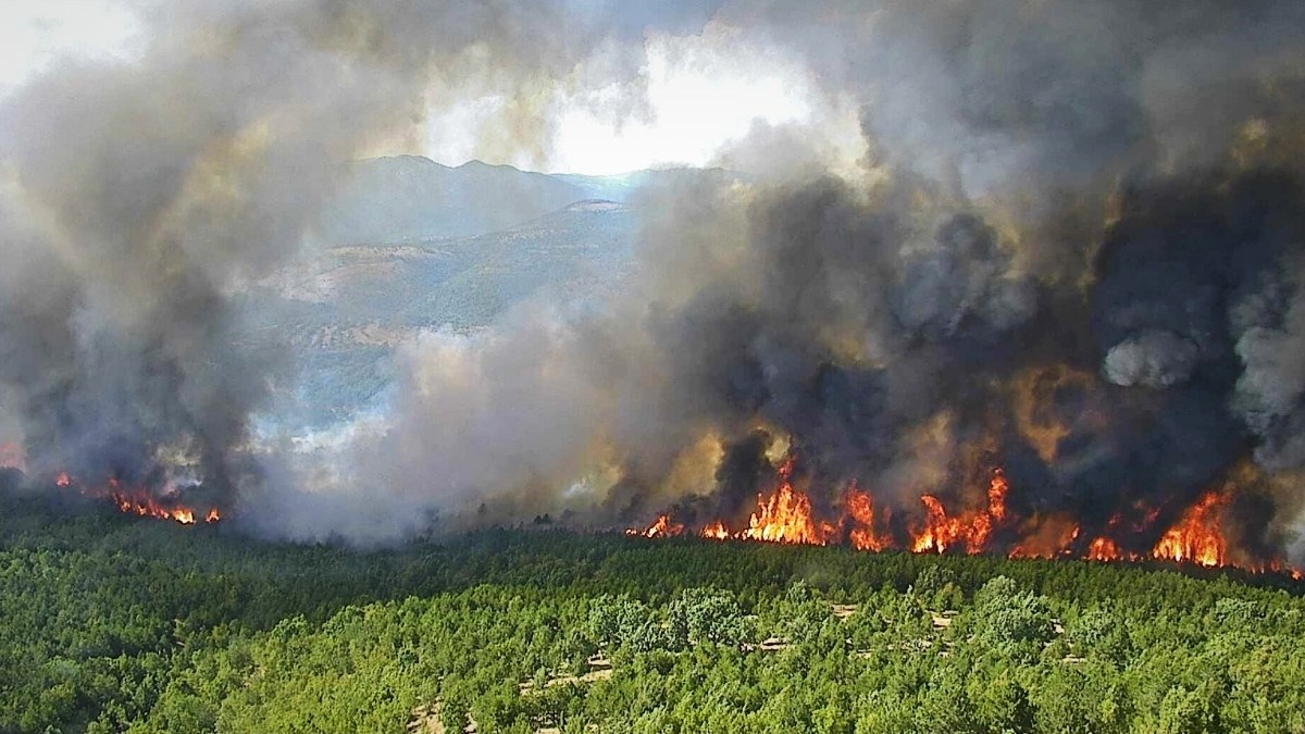 FOTO Više aktivnih požara u Dalmaciji, najteže u Otonu kod Knina