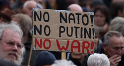 Ljudi u Njemačkoj marširaju za mir u Ukrajini, žele pregovore. Kancelar im odgovorio