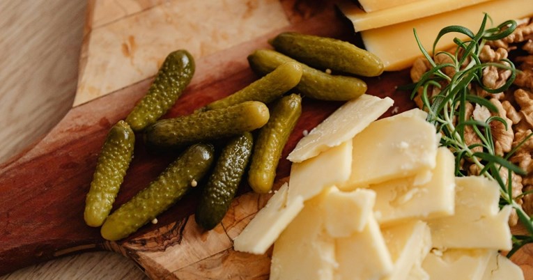 Gastroenterolozi: Evo što se događa s tijelom ako svaki dan jedete kisele krastavce