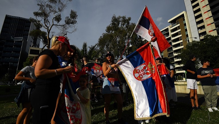 Srbija prosvjeduje: "Đoković je namamljen u Australiju kako bi bio ponižen"