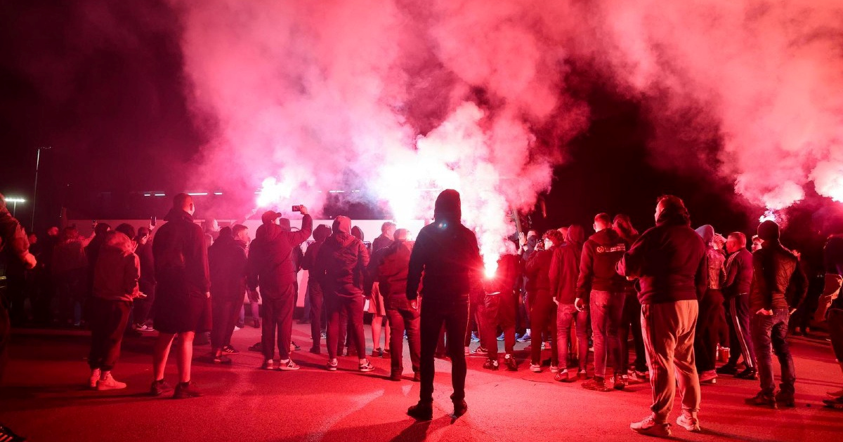 Pogledajte kako su navijači dočekali igrače Dinama nakon pobjede na Poljudu
