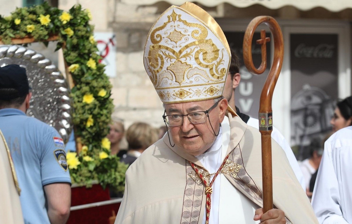 Kardinal Puljić održao molitvu u znak sjećanja na bosansku kraljicu iz 15. stoljeća