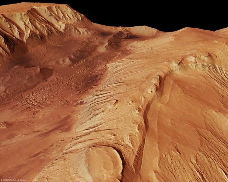 Na Marsu otkrivene goleme količine vode: "Ovo je nevjerojatno"