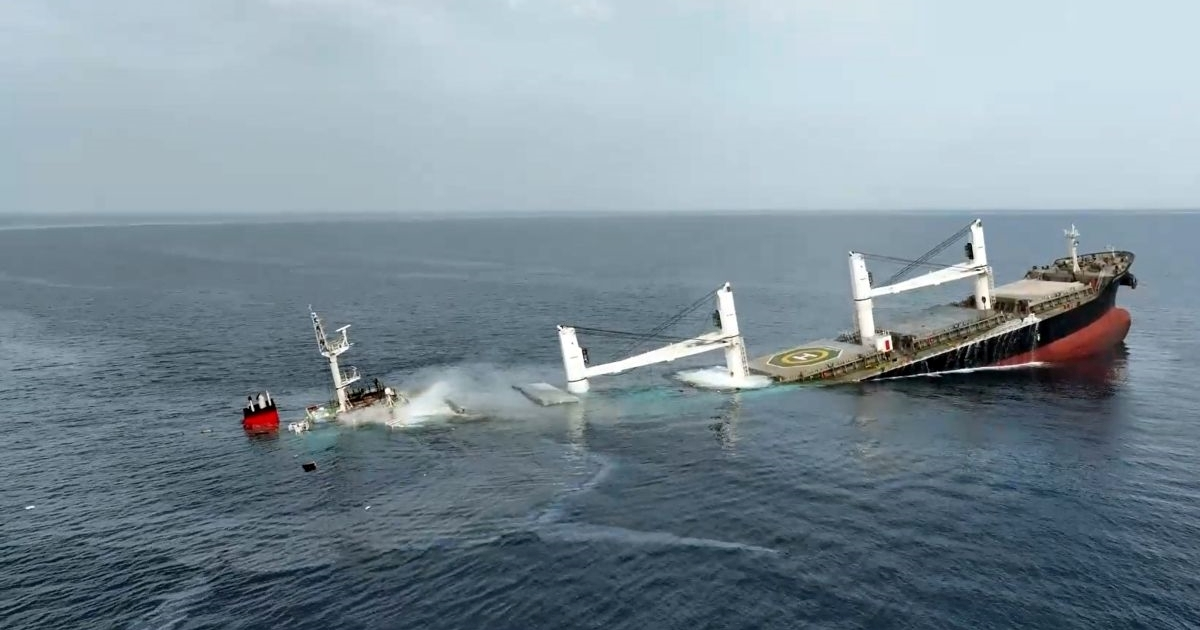 Hutisti potopili teretni brod u Crvenom moru, 19 članova posade nestalo, troje umrlih
