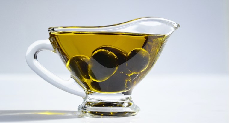 Maslinovo ulje trebalo bi biti dio vaše prehrane, evo zbog čega
