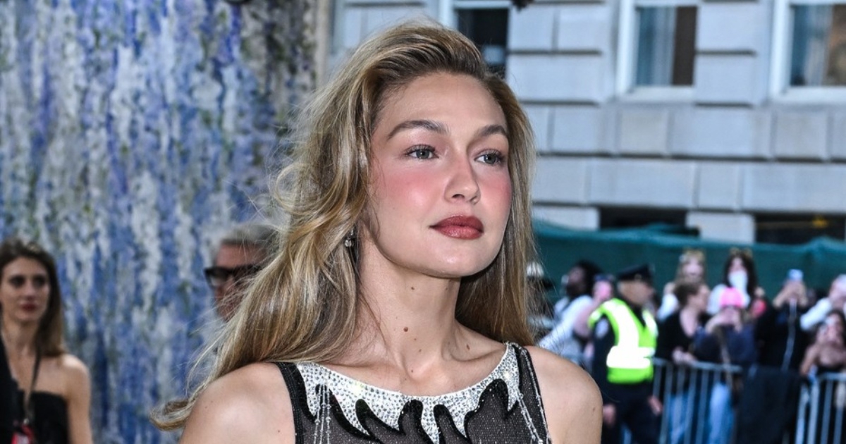 Gigi Hadid se na Met Gali pojavila u haljini koja više otkriva nego skriva