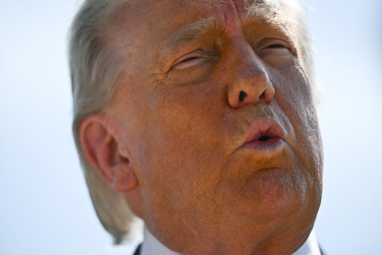 Trump: Samo sat vremena me dijelilo od napada na Iran