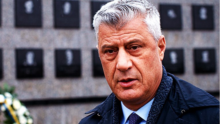 Thaçi stigao pred Haški sud, tereti ga se za ratne zločine na Kosovu