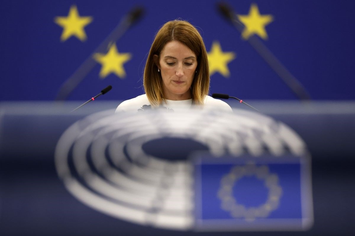 EP odao počast žrtvama Srebrenice. "Srbi si moraju priznati bolnu istinu"