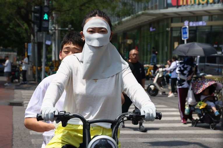 Istočna Kina prži se na toplinskom valu, vlasti upozoravaju na toplinski udar