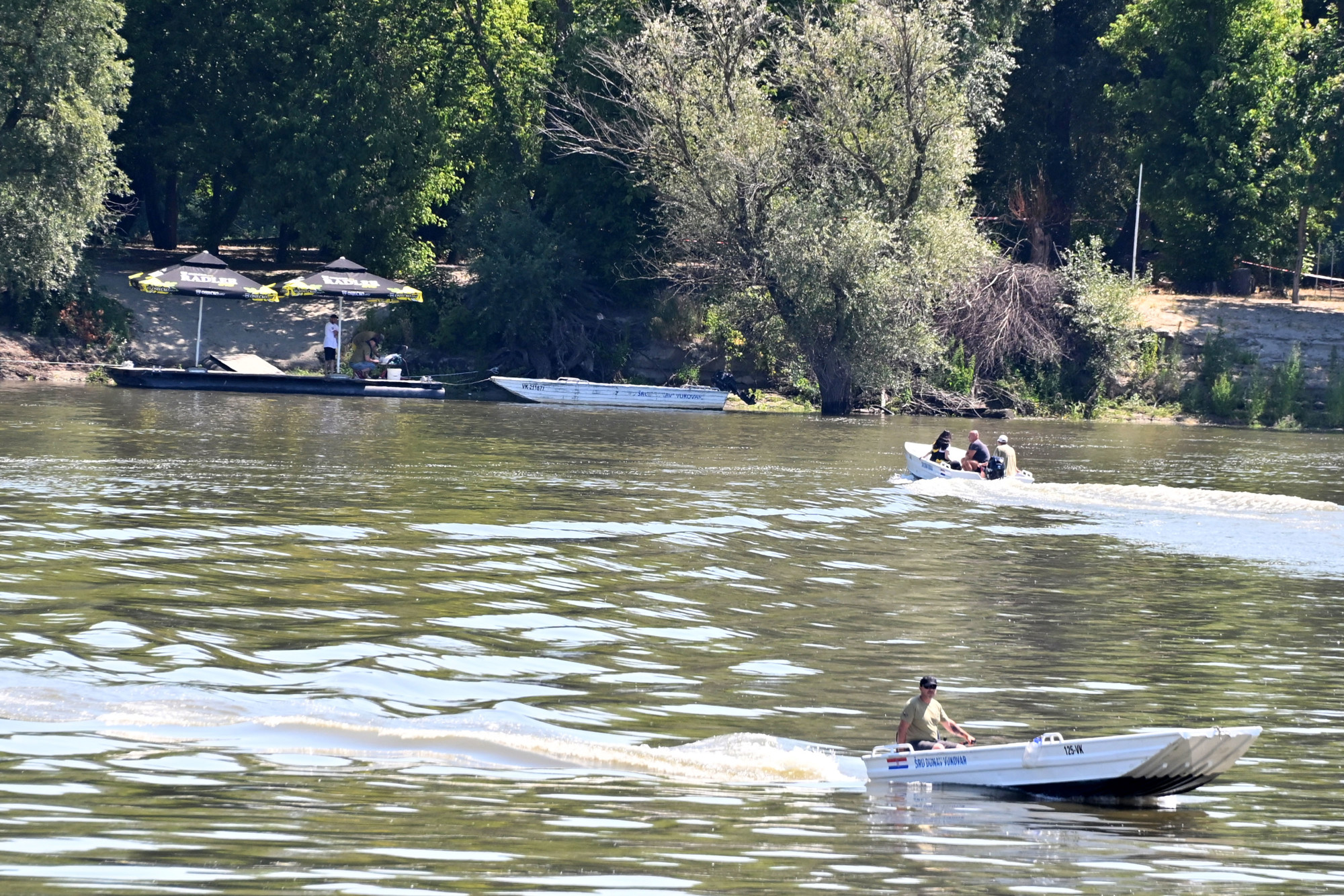 FOTO Vukovarska ada otvorena za kupače, uređene plaže i kamperska mjesta