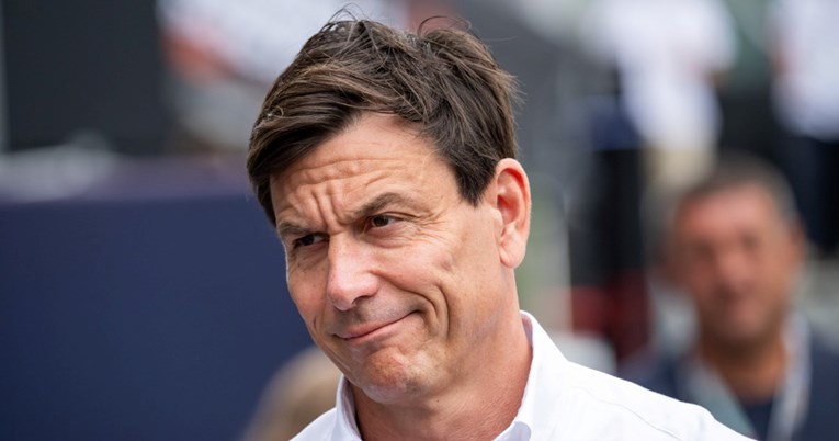 Toto Wolff prodaje svoj udio u Mercedesu?
