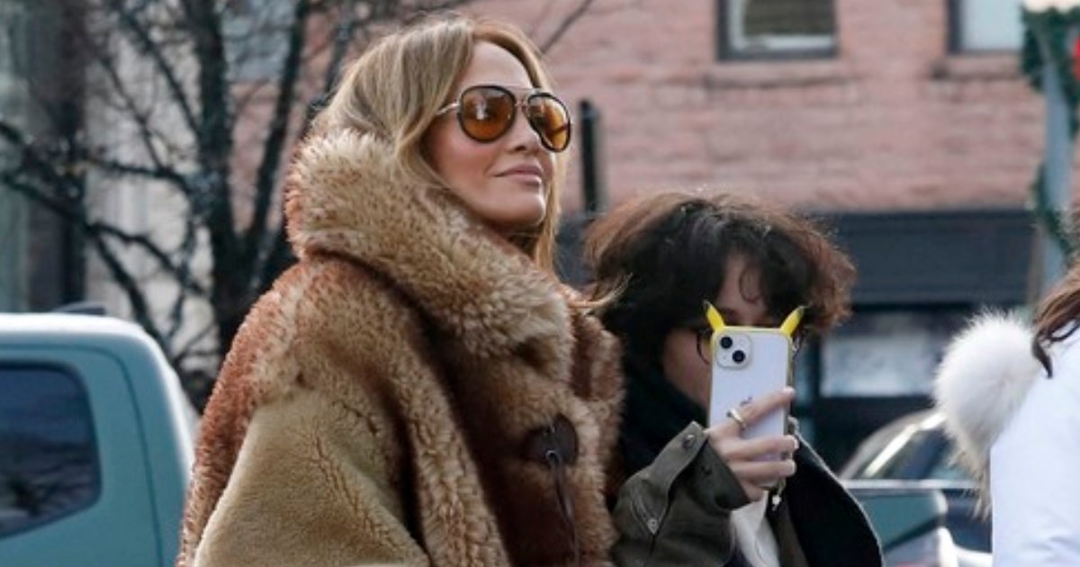 Ne skidaju ih: Celebovi obožavaju čizme koje dijele mišljenja