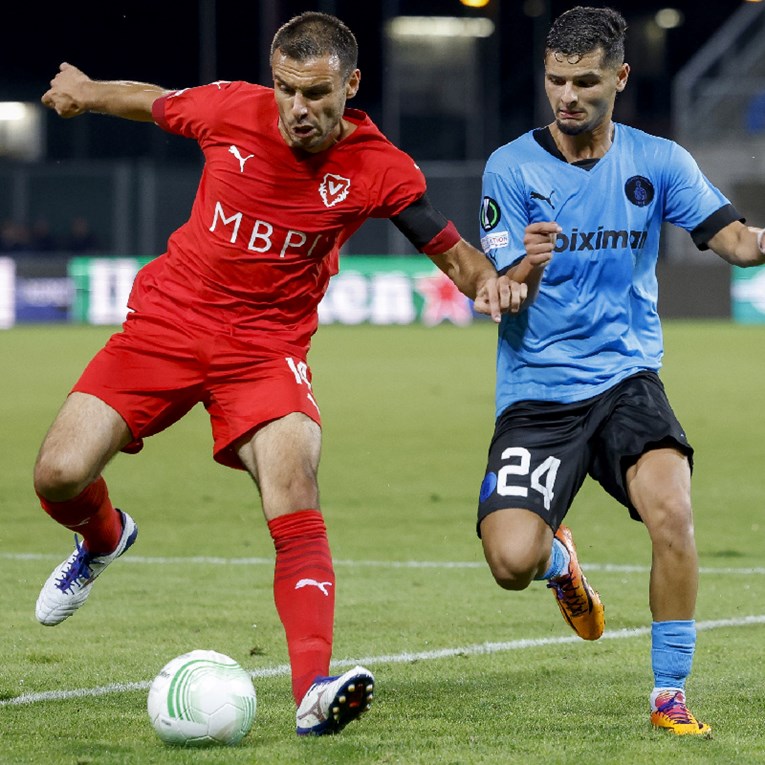 Rođen je u Hrvatskoj, podržava studente protiv Vučića, a sada se vraća u dres Srbije?