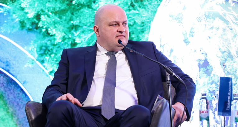 Ministar: Razmatramo polaganje podmorskog električnog voda između Hrvatske i Italije