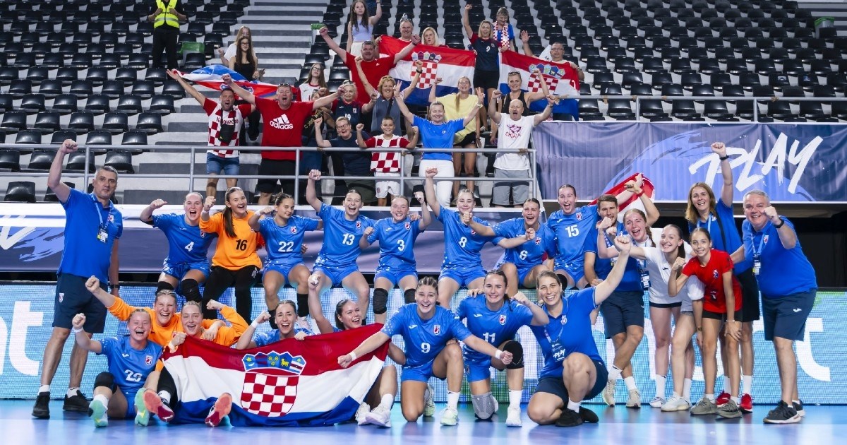 Mlade hrvatske rukometašice osvojile srebro na Europskom prvenstvu