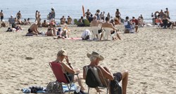 Francuska i Španjolska bilježe visoke temperature, kupači na plažama