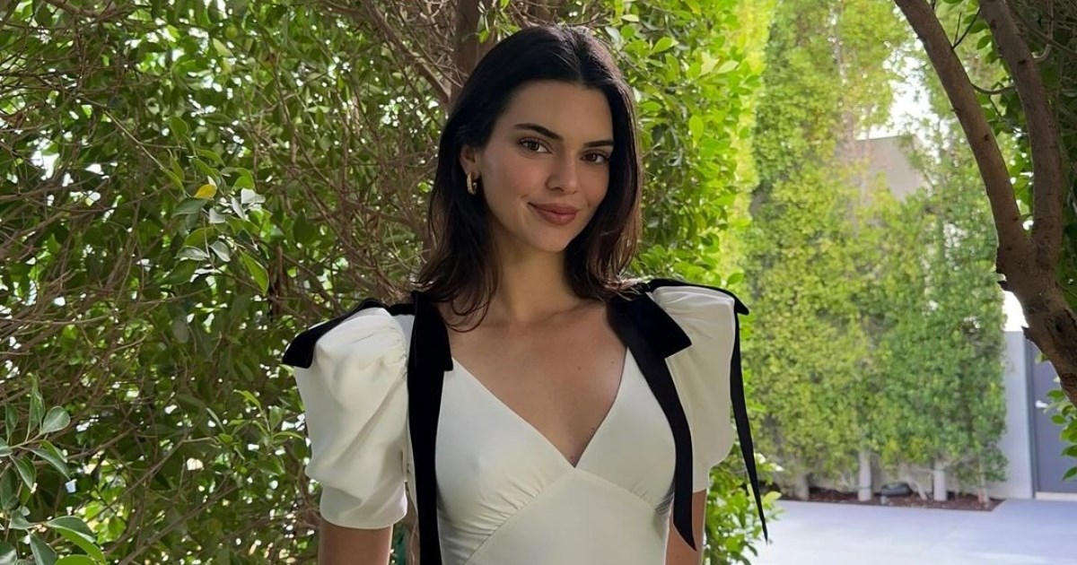 Kendall Jenner pozirala u elegantnoj haljini. Ljudi pišu: Savršenstvo