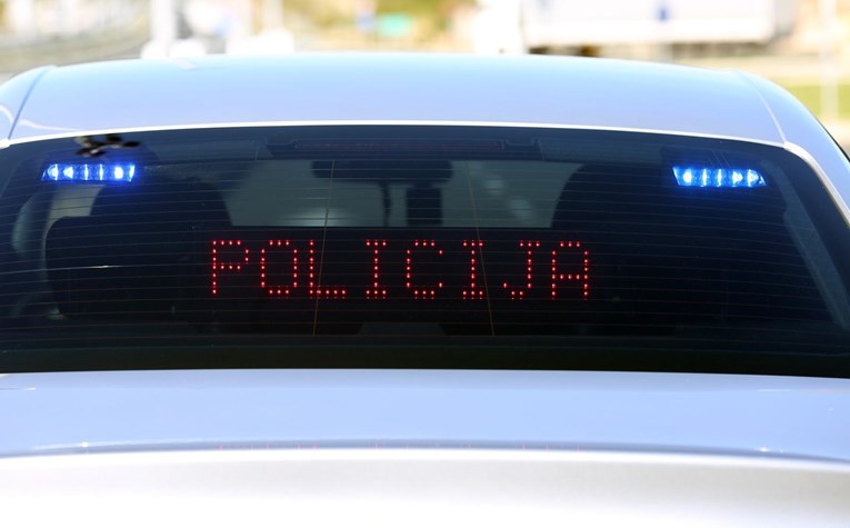 Uhićeno pet policajaca "Kobri". Slučajno otkriveno da su oprostili kaznu kriminalcu