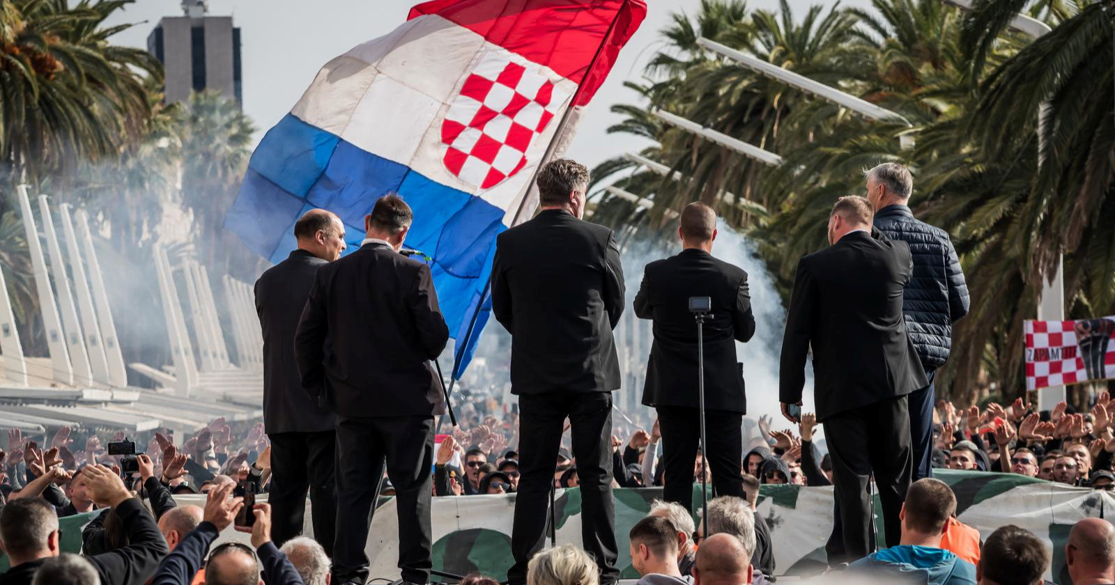 Torcida prosvjedovala, oglasili se Šuta i policija. Spriječen incident u Rijeci