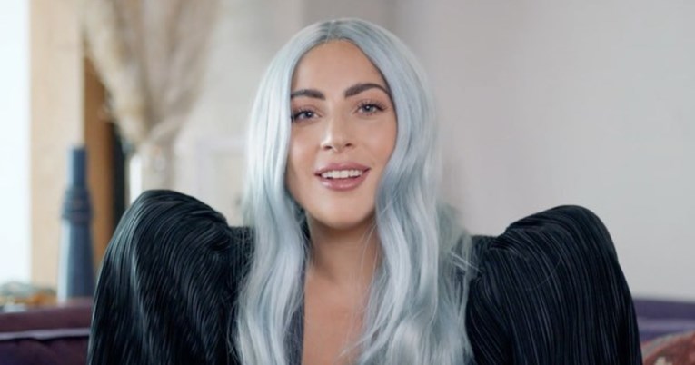 Lady Gaga izdaje kolekciju odjeće, cijena majice je 1500 kuna
