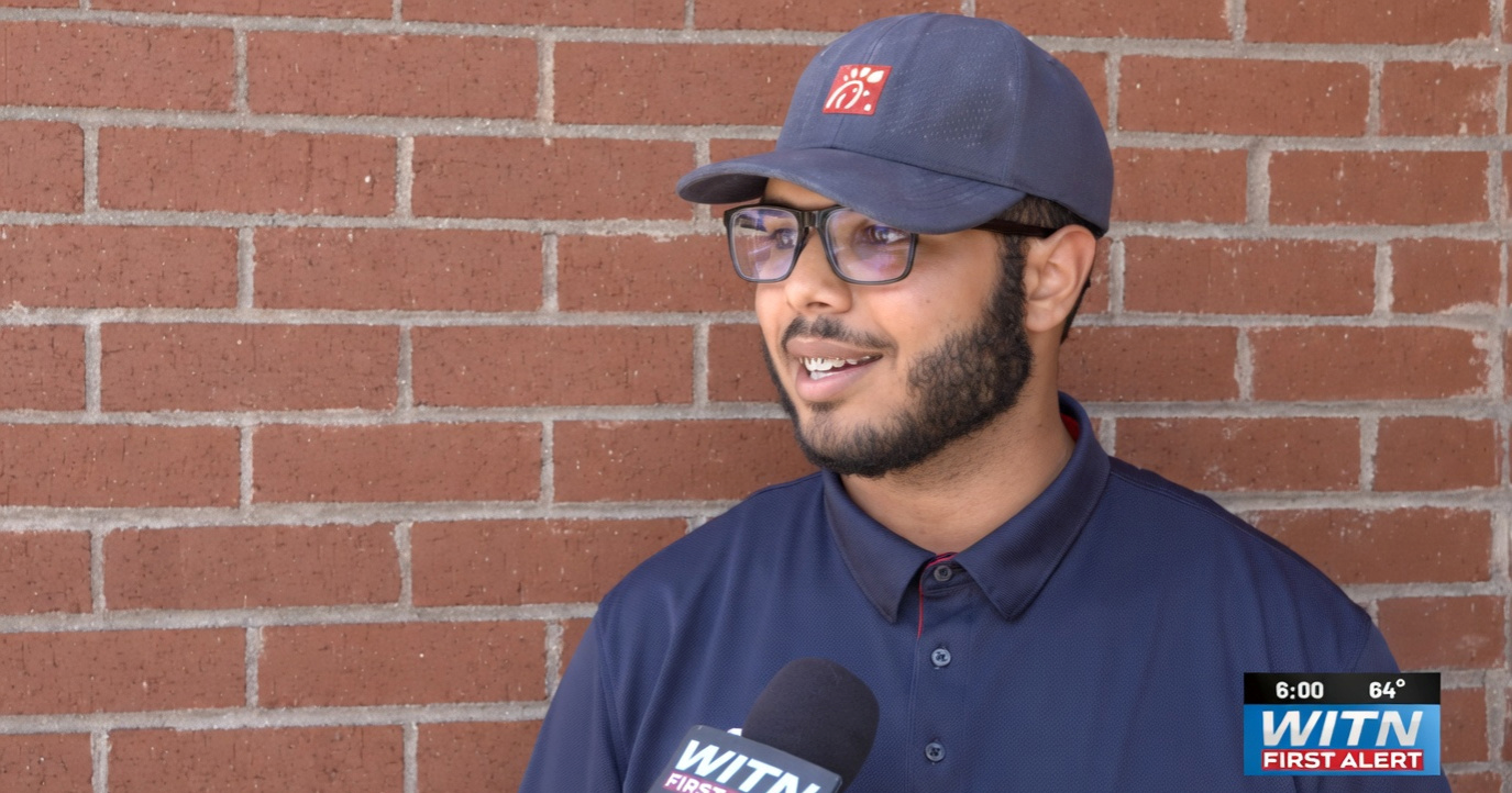 Zaposlenik u restoranu pronašao 8000 eura u WC-u, njegov potez začudio mnoge