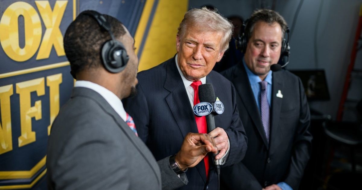 NFL komentator tijekom razgovora s Trumpom koristio besmisleni izraz generacije Alfa