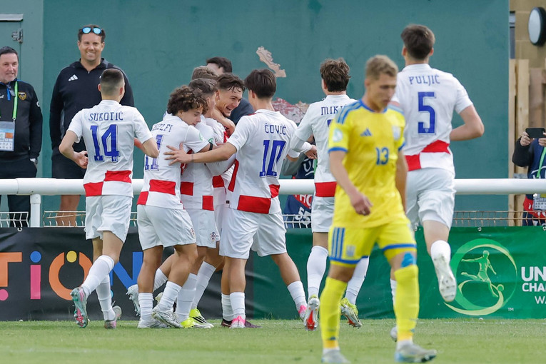 Hrvatska U-19 remizirala protiv Italije i zadržala šanse za prolaz skupine na Euru