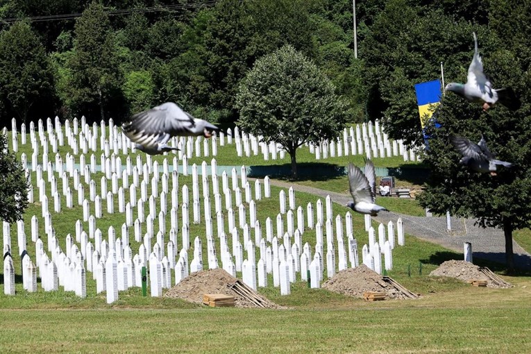 Zaposlenici Memorijalnog centra Srebrenica vraćaju se na posao