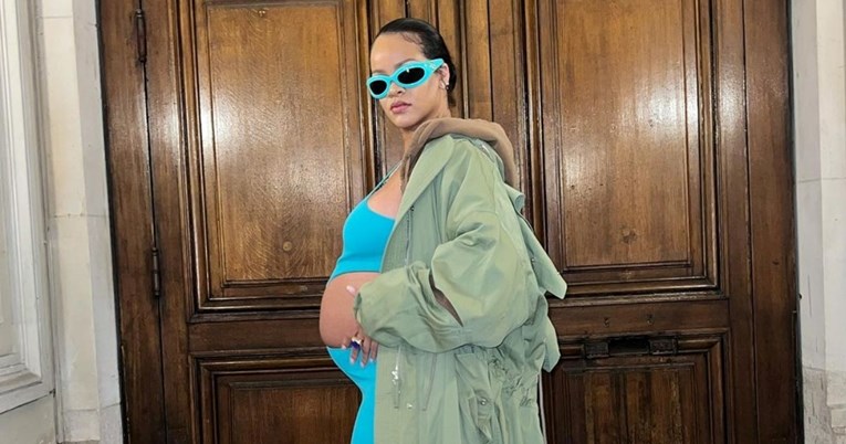 Trudna Rihanna pozirala za naslovnicu Voguea: "Nema šanse da nosim trudničku odjeću"