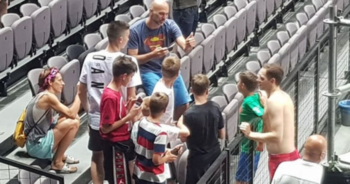 Bogdanović oduševio gestom nakon poraza. Vratio je osmijeh uplakanom dječaku