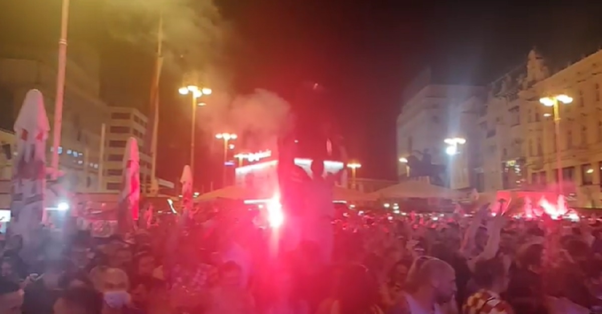 Pogledajte kako su Modrić i Perišić golčinama izazvali ludnicu na Trgu