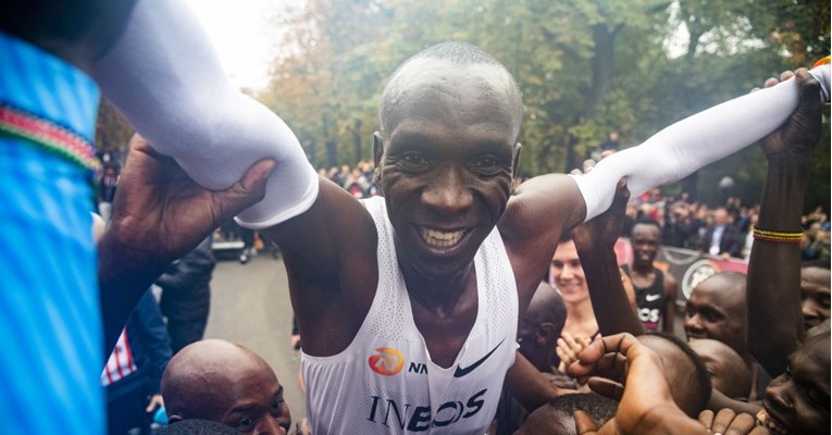 Rastao je bez oca i kilometrima trčao do škole. Danas je pomaknuo granice sporta