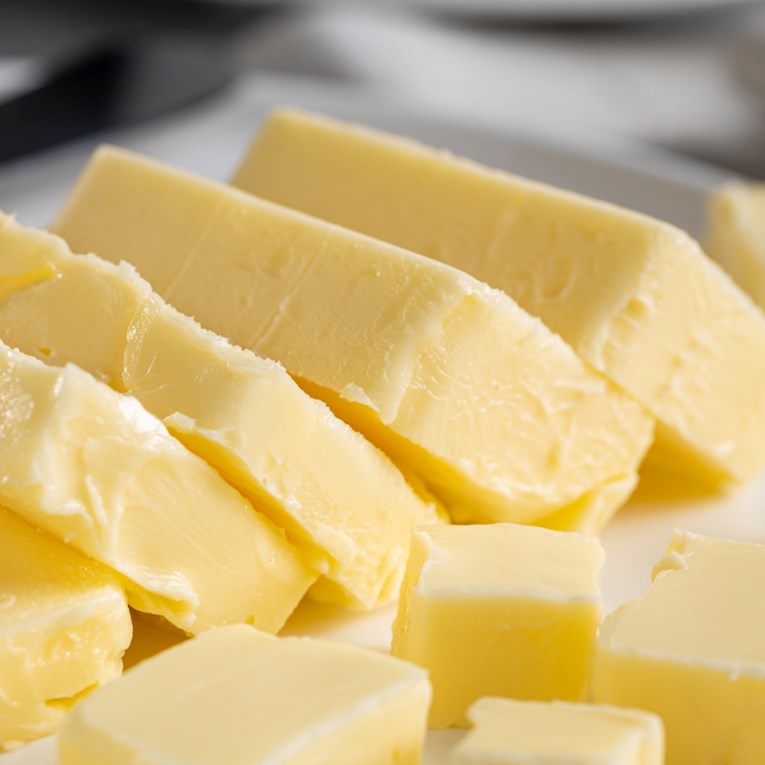 Internet poludio za domaćim maslacem. Gotov je u 10 minuta, treba vam samo 1 sastojak